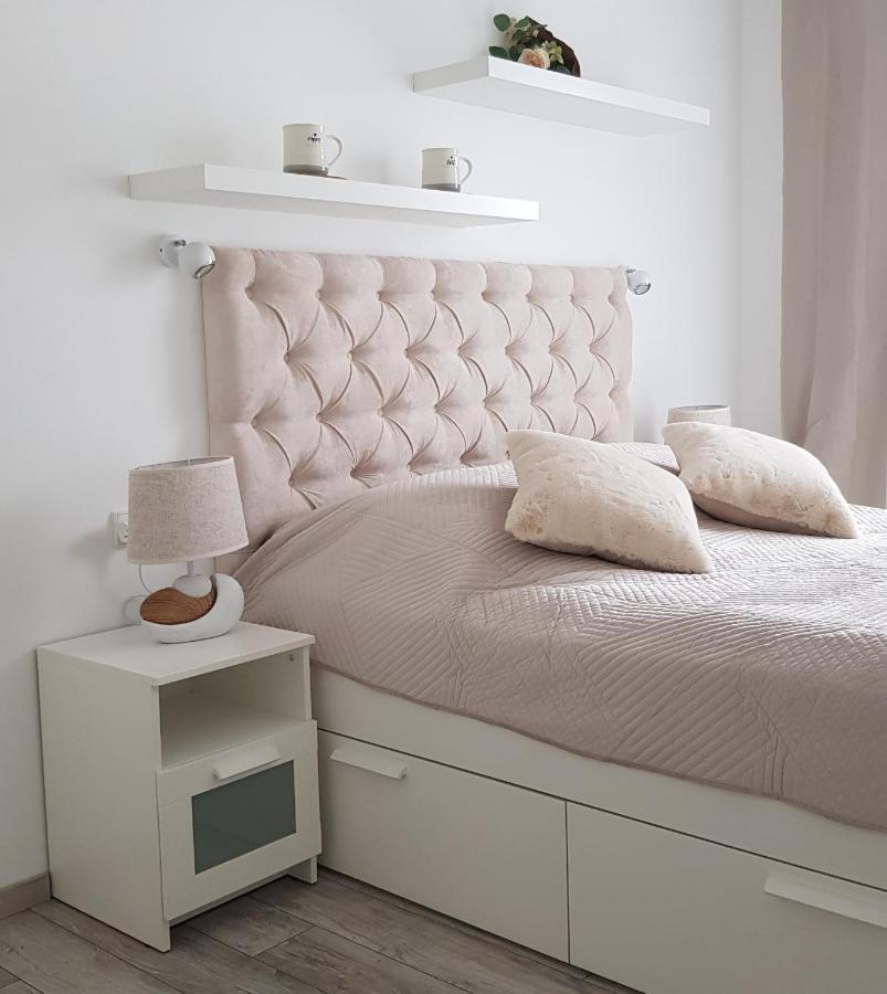 Boznicza Old Town Lux Apartment, Self Check-In 24H, Free Parking Poznań Kültér fotó