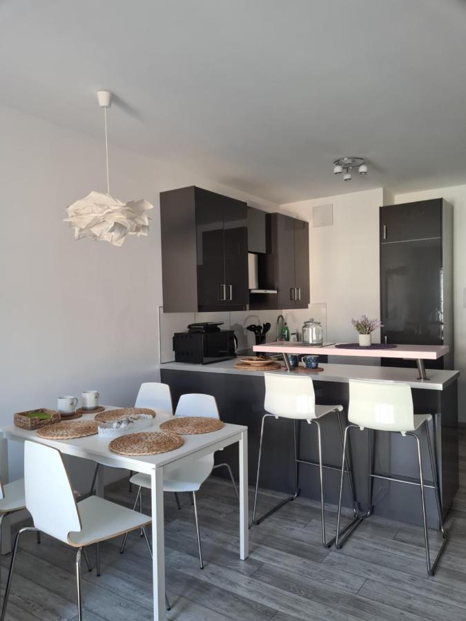 Boznicza Old Town Lux Apartment, Self Check-In 24H, Free Parking Poznań Kültér fotó